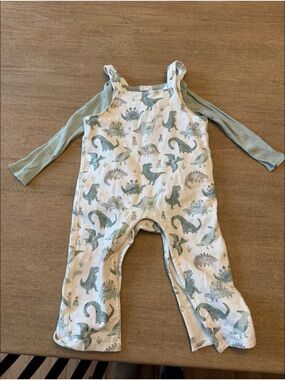 Angel Dear Cream and Sage Dinosaur Matching Set